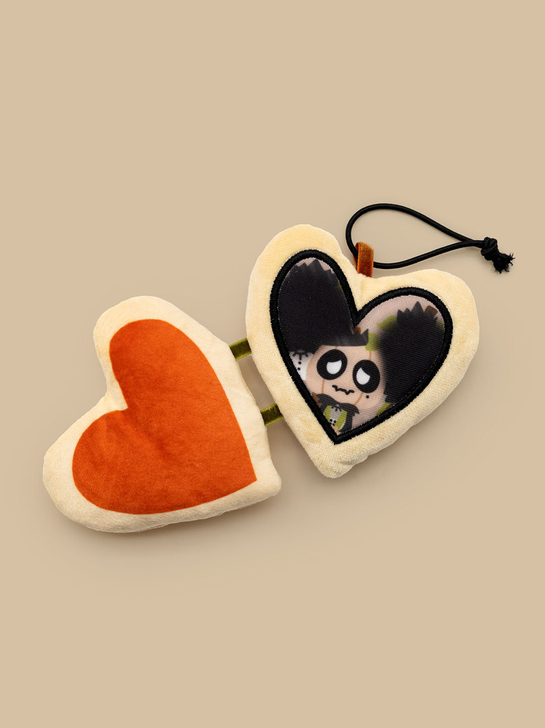 Lost Prince Gourdy locket accessory